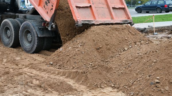 Dirt Delivery Service in Pasco