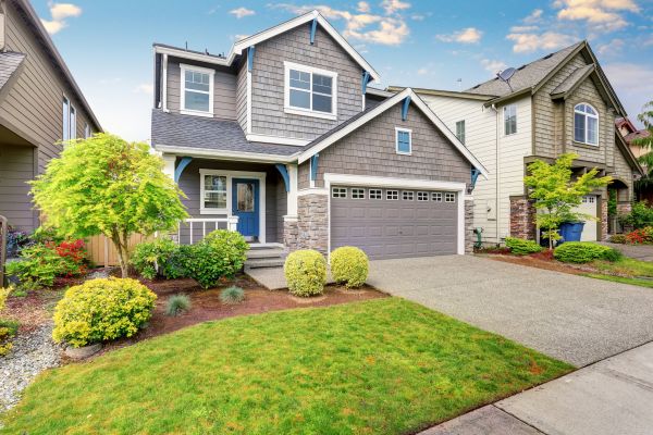 Curb Appeal Landscaping in Pasco